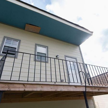 Modern Condo 2 Blocks From Quarters New Orleans Exterior photo