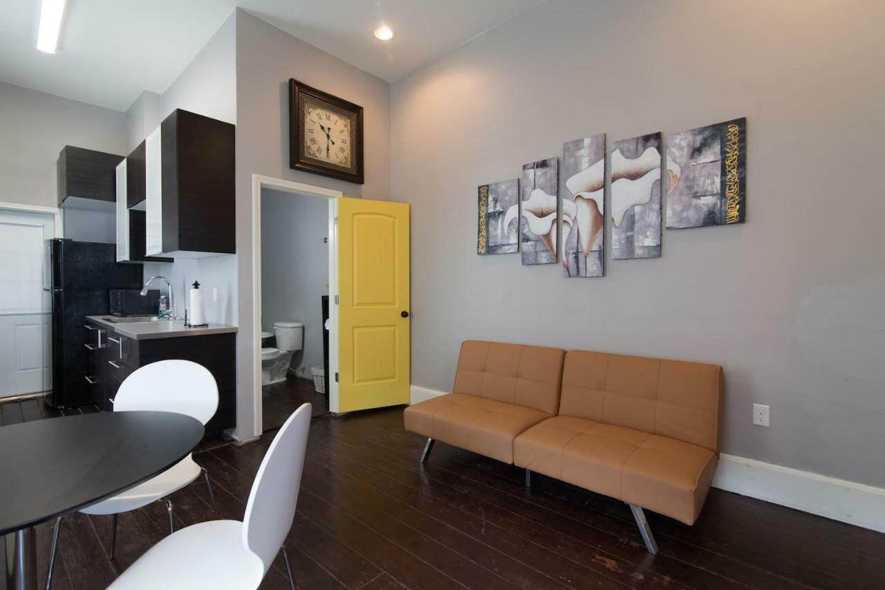 Modern Condo 2 Blocks From Quarters New Orleans Exterior photo