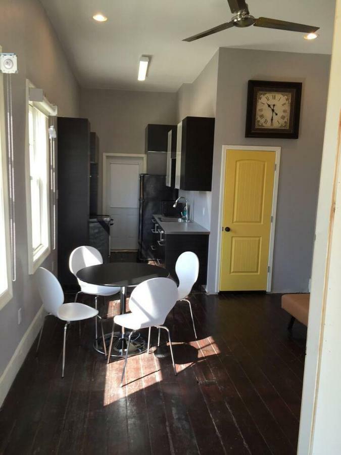 Modern Condo 2 Blocks From Quarters New Orleans Exterior photo